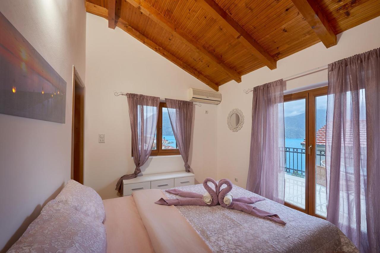 Apartman Kati Prčanj Buitenkant foto